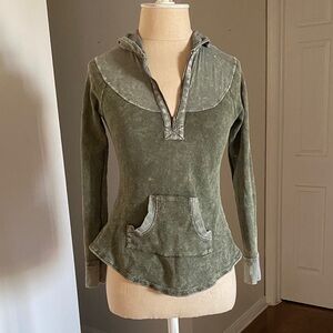 Vintage Havana Olive Hooded Sweatshirt